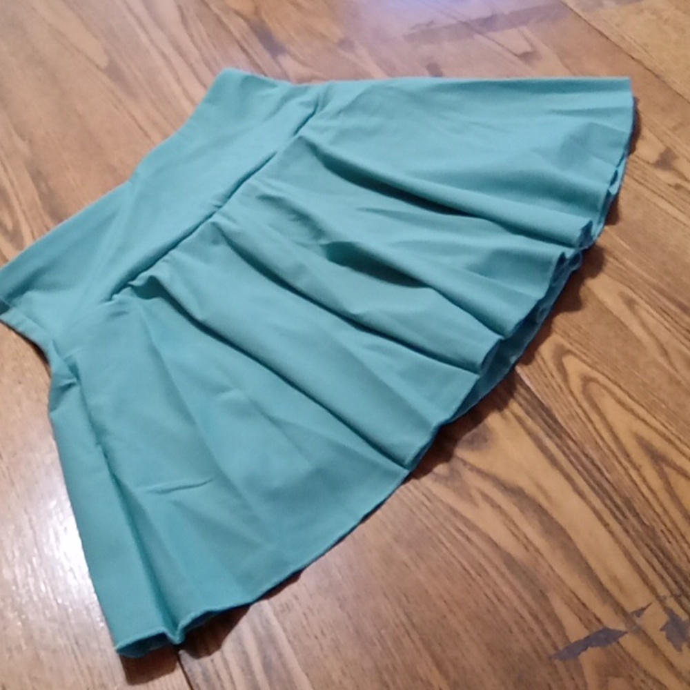 HALARA Women SKIRT EXTRA SMALL XS New Workout MINT GREEN Tennis ATHLETIC